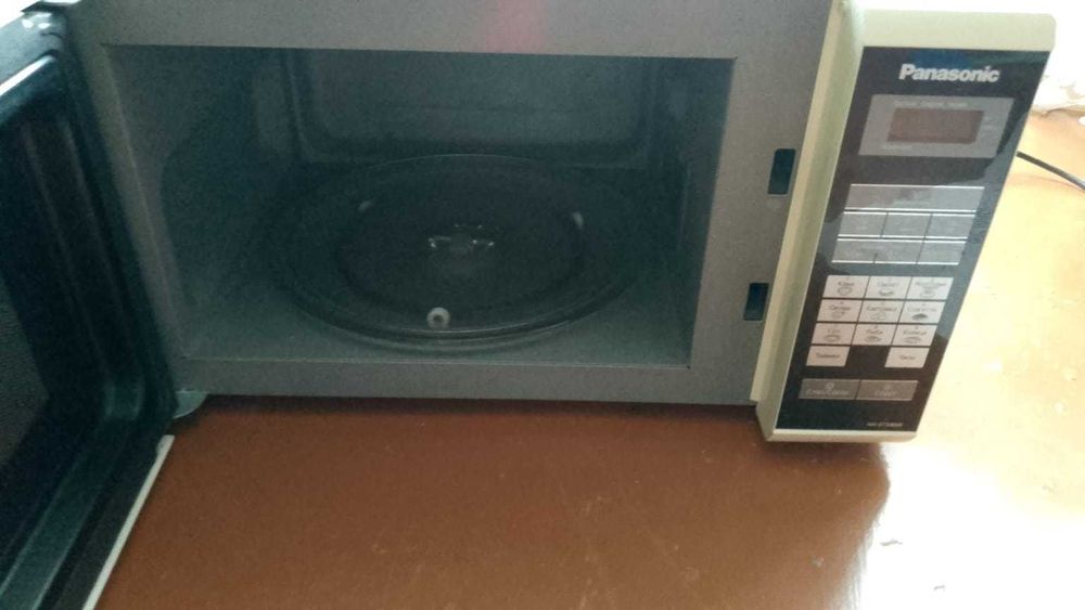 Микроволновая печь