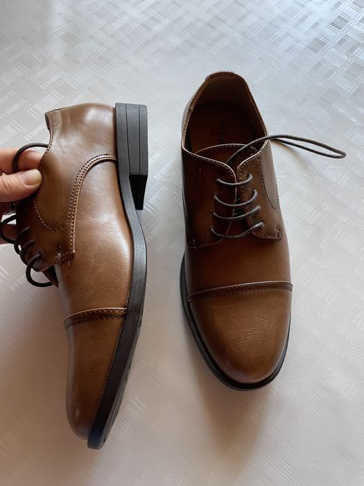 Pantofi barbatesti maro marimea 40