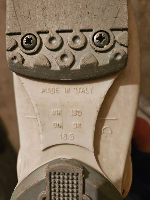 Ски детски 100см. с автомати комплект с щеки