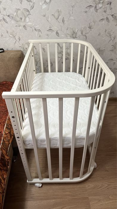 Детский манеж. 20000 тг