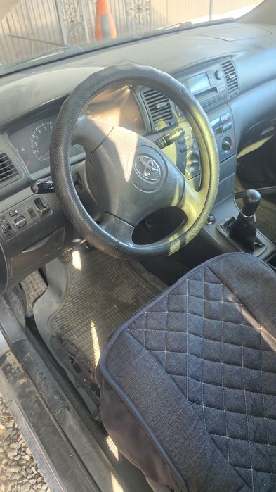 Продам тойоту короллу