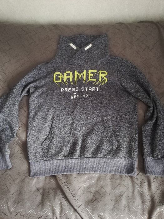 Кофта, трико, куртка  для мальчиков 10-11