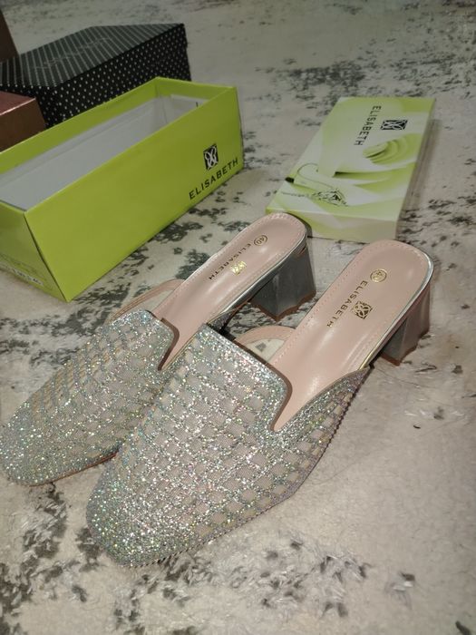 Срочно Сотилади.