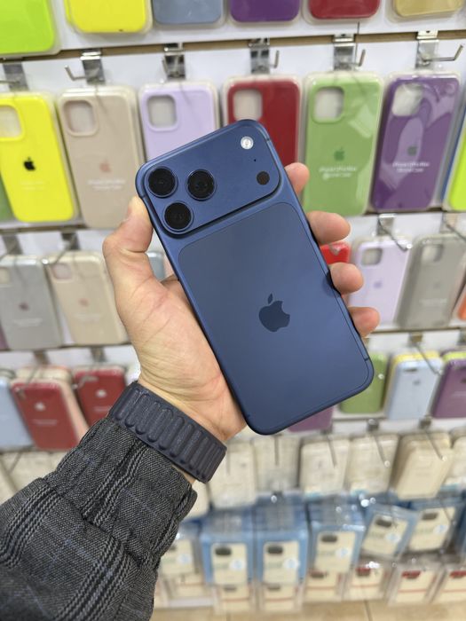 srochna iphone 17 pro max Ll/A 0 sikl