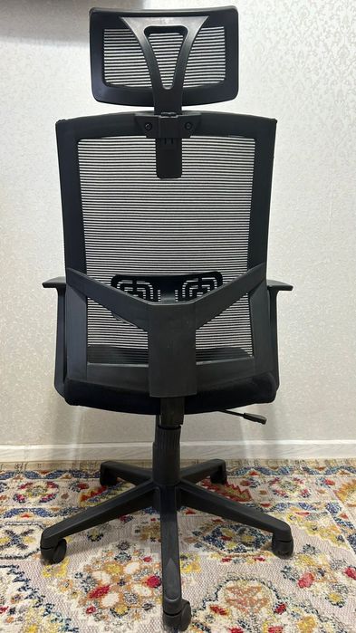 Продам офисное кресло