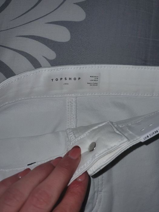 Pantaloni albi dama