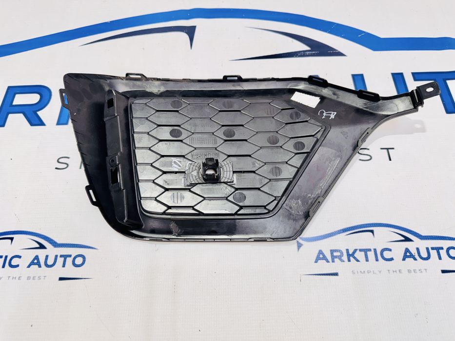 Grila stanga bara spate Honda CIVIC dupa 2016 cod 71508-TGG