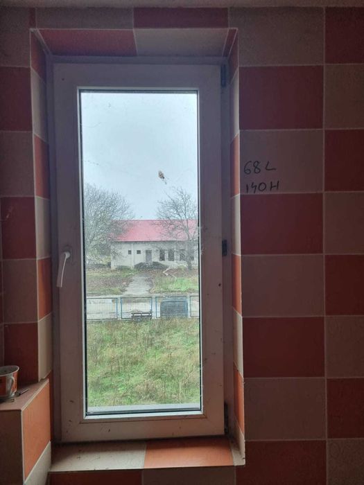 Ferestre pvc cu geam termopan