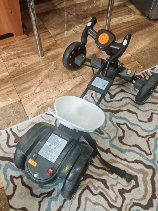 Cart electric cu telecomanda
