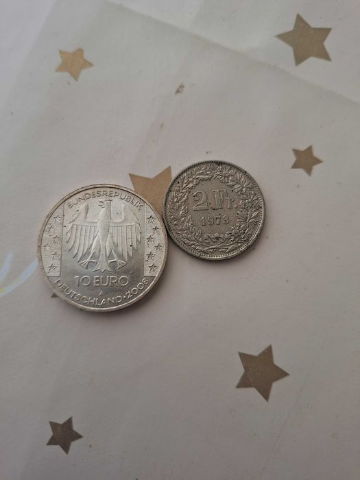 Стари монети продавам