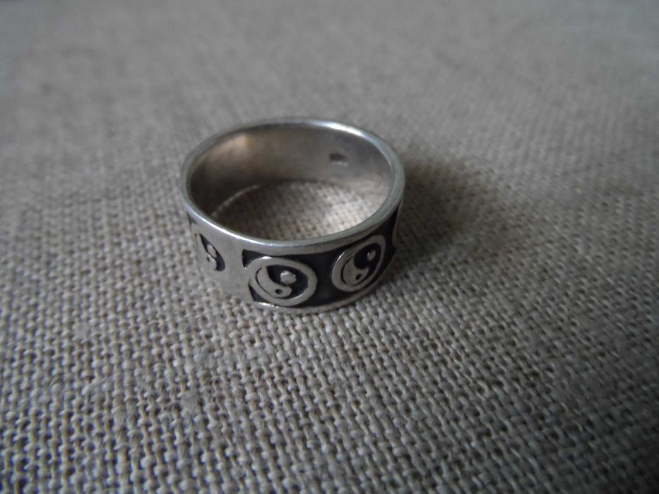 сребърен пръстен / халка