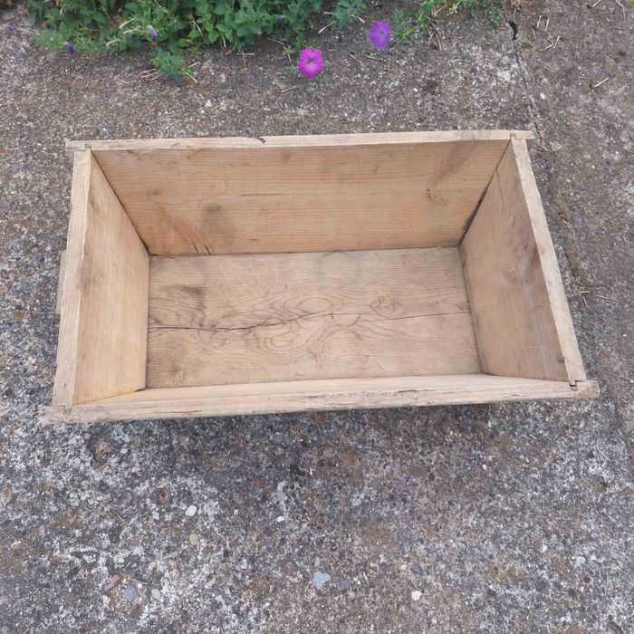 Голамо  Дървено  корито/ нощви/_за омесване на кайми , туршии и др.е