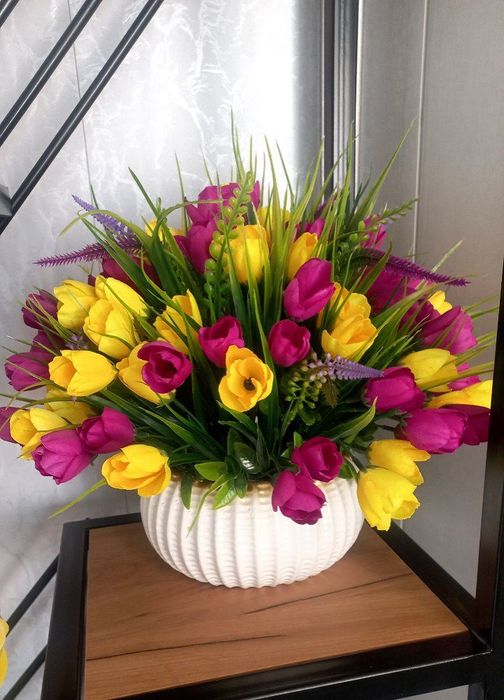 Uy, офис, кафе va restoranlar uchun dekorativ go’zal gullar.