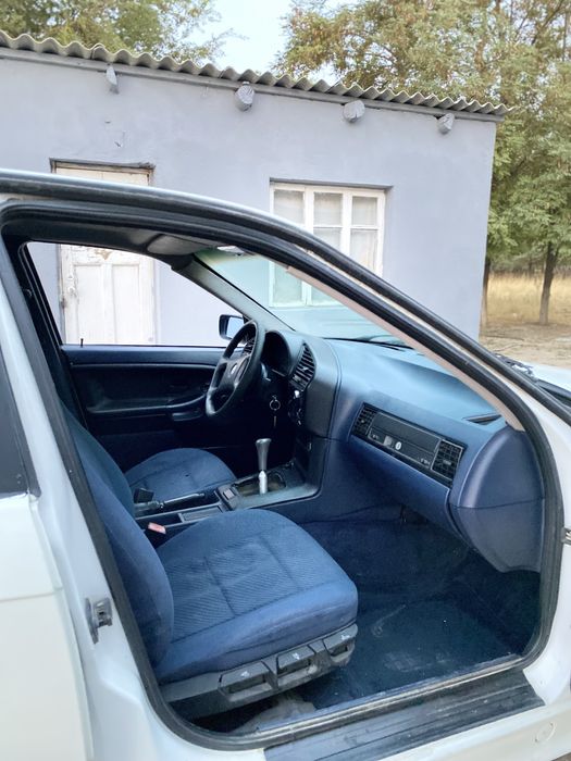 Продается машина Bmw 318