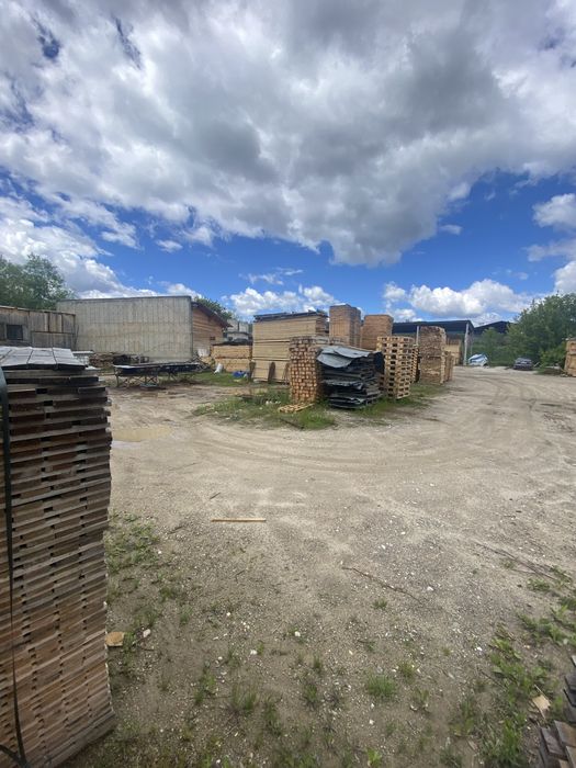 Имот на първа линия