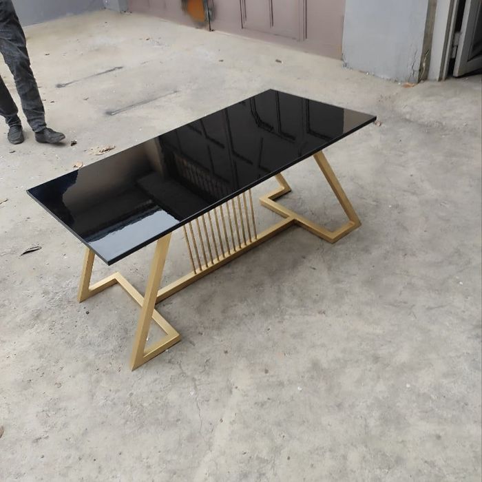 Журнальный столик в стиле лофт