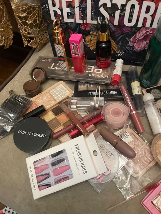 Продается б/ у косметика 20.000