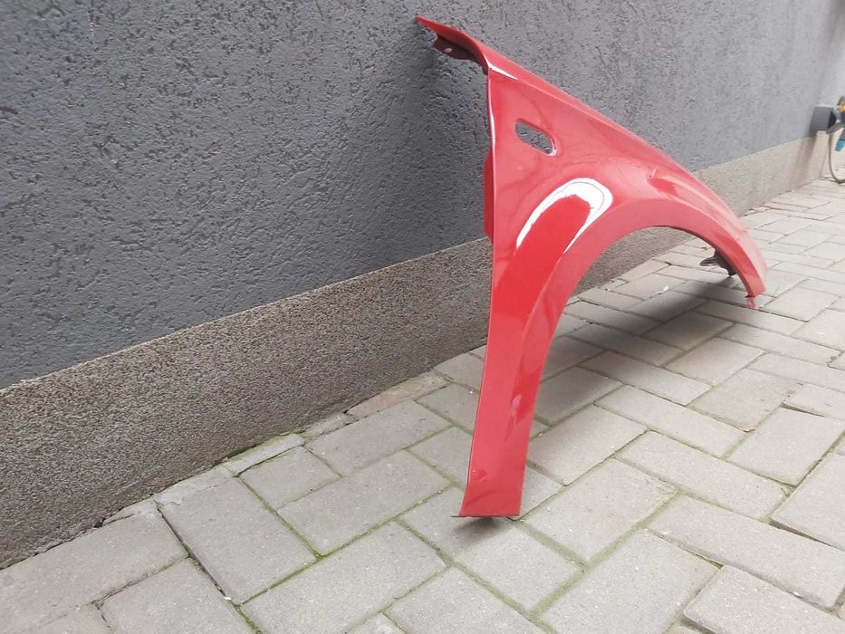 Aripa Fata Dreapta Seat Leon 2005-2008 Vopsita Rosu