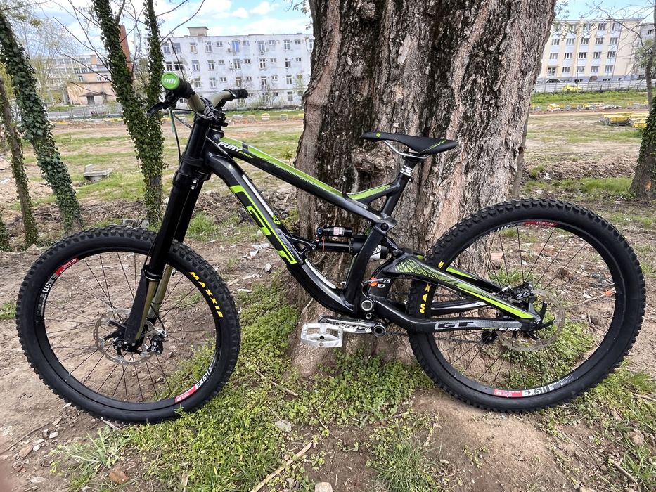 GT Fury Expert 27.5” (MTB-Downhill)