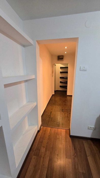 Apartament 3 camere et 1 Str Stelelor