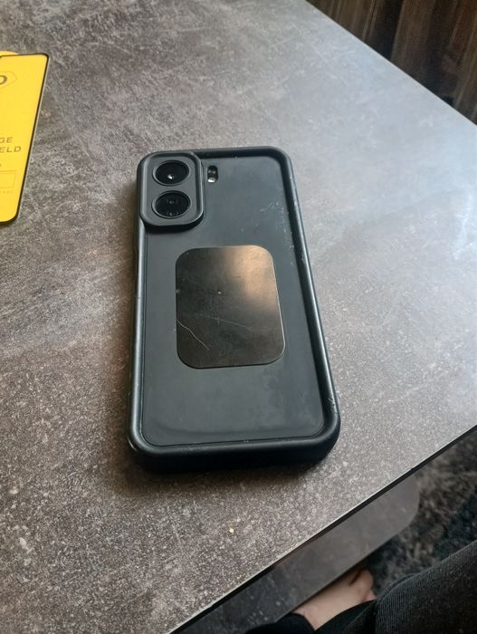 Продам  POCO C 65