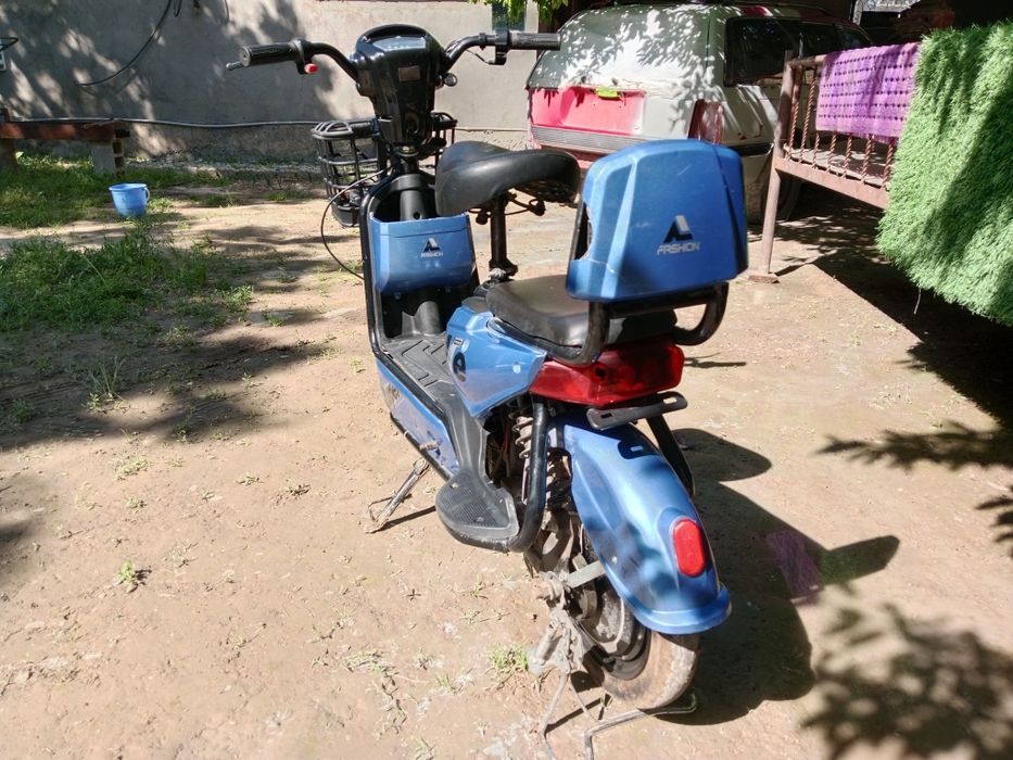 Срочно продам электроскутер