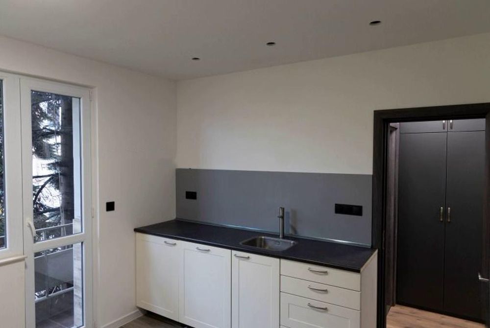 Дава се под наем Двустаен апартамент в София, Лозенец - 62 кв.м за 648.21 € - Снимка #6