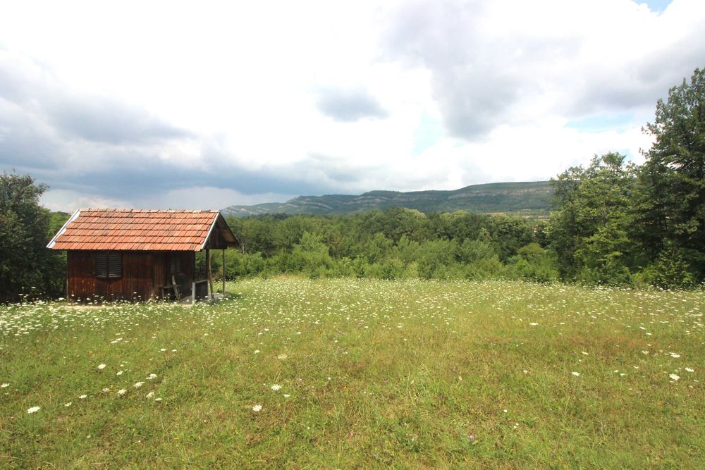 Парцел в регулация, с. Киевци, Габрово