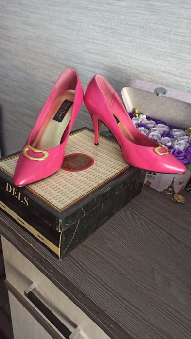 Туфли женские Pierre Dummas