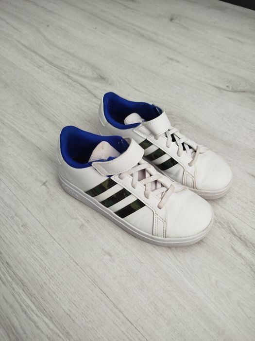 Маратонки Адидас