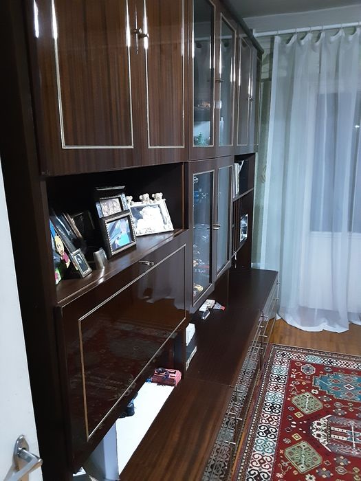 Продаётся  стенка