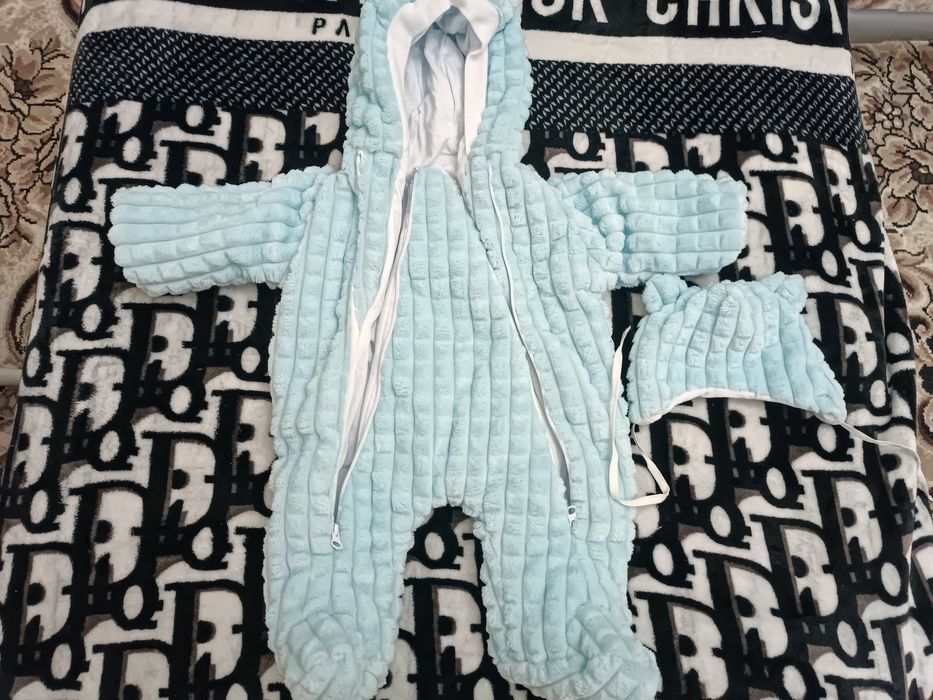 Детские комбинезон до 3 месяцев