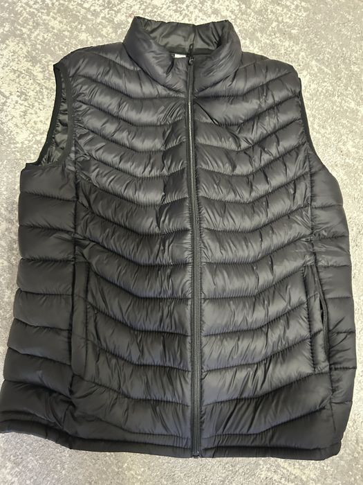 Жилетка безрукавка