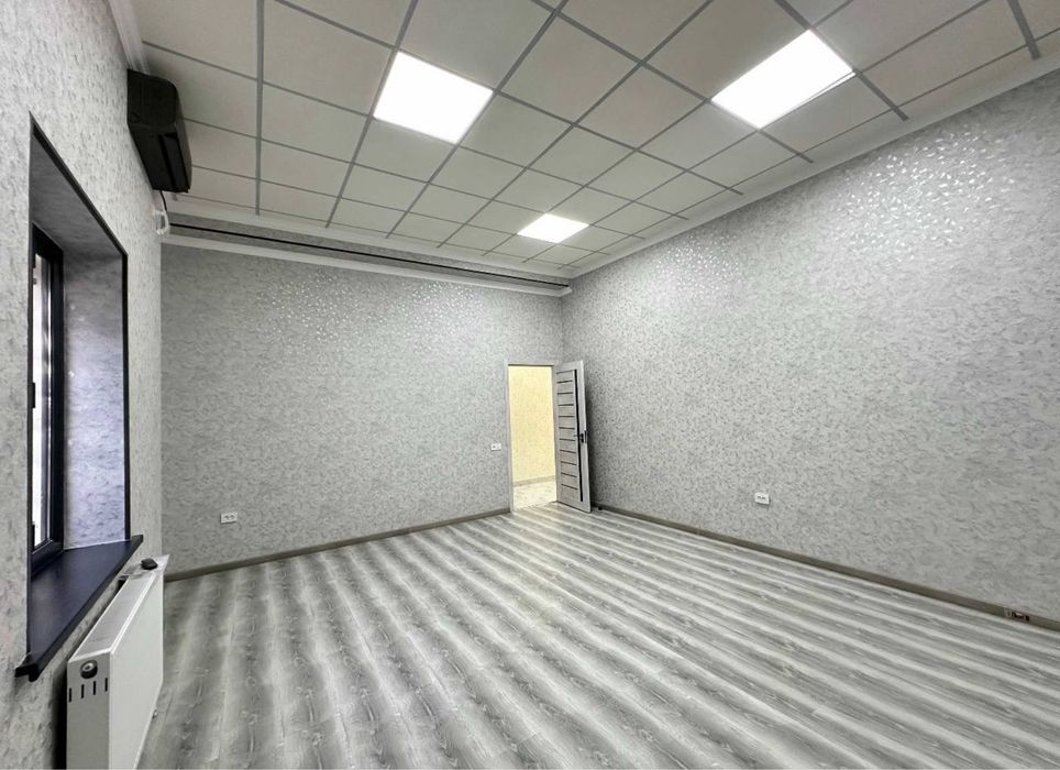 Аренда под офис БЕЗ МЕБЕЛЬ! Кумарик 19,30,39 м2, 14у.е за м2