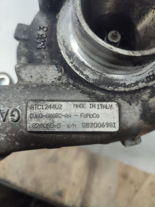 Turbina turbosuflanta cv6q-6k682-aa 1.6  tdci T1DB Ford Focus 3  [din