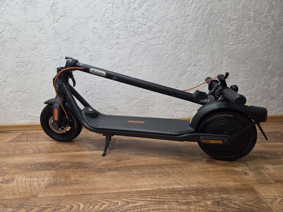 Электросамокат Ninebot F2 Plus