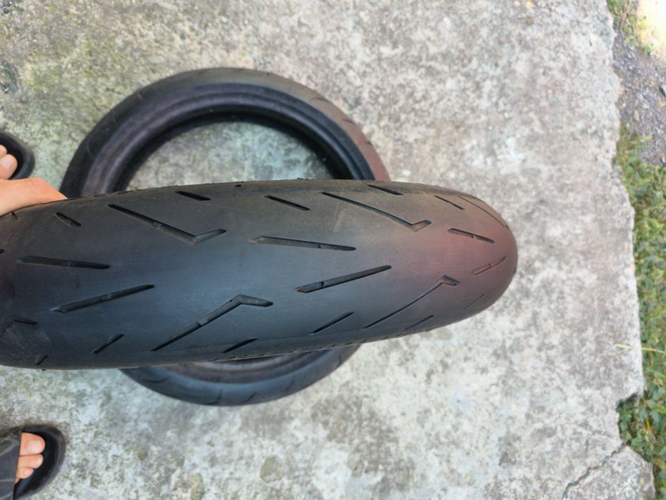 Pirelli Rosso Corsa 2