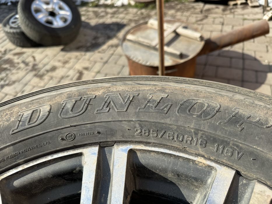 285/60/18 диски с резиной
