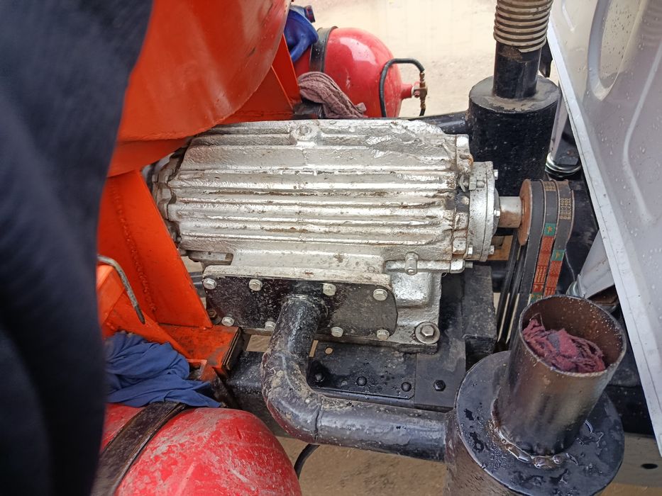 Gaz 53 sotiladi 1984 yil