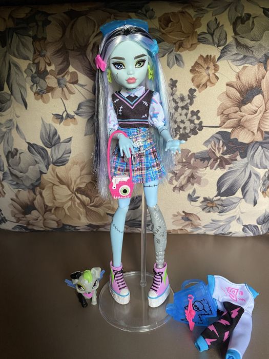 Монстер хай Френки