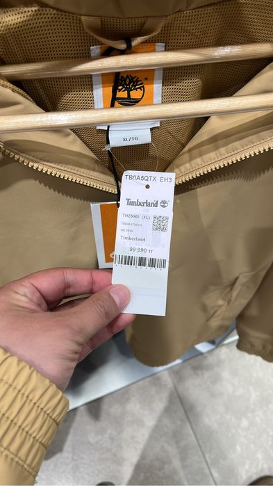 Продается ветровка Timberland