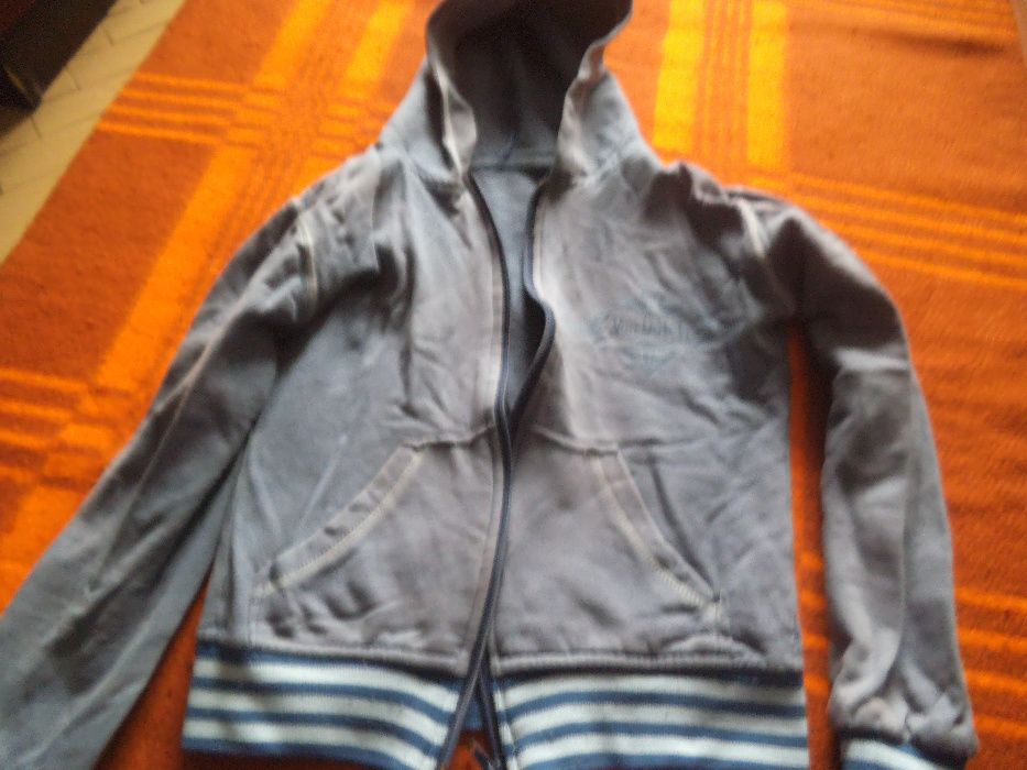 Дамски блузи номер S до ХL