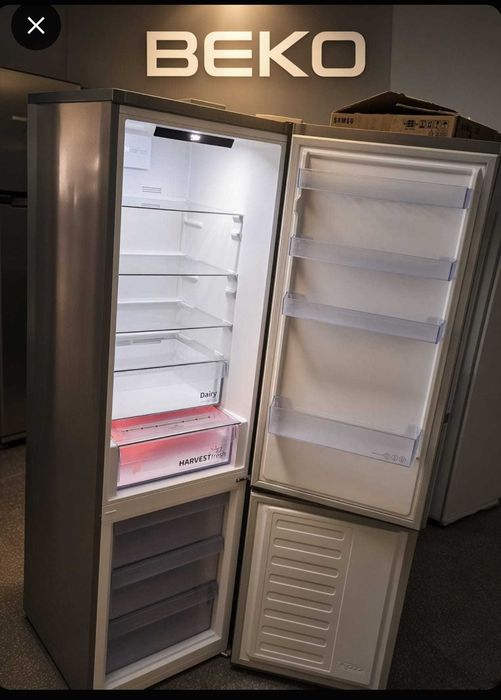 Frigider BEKO 388 l, No Frost, HarvestFresh, AeroFlow,Kitchen Fit, Everfresh+, H 203 cm, Argintiu !