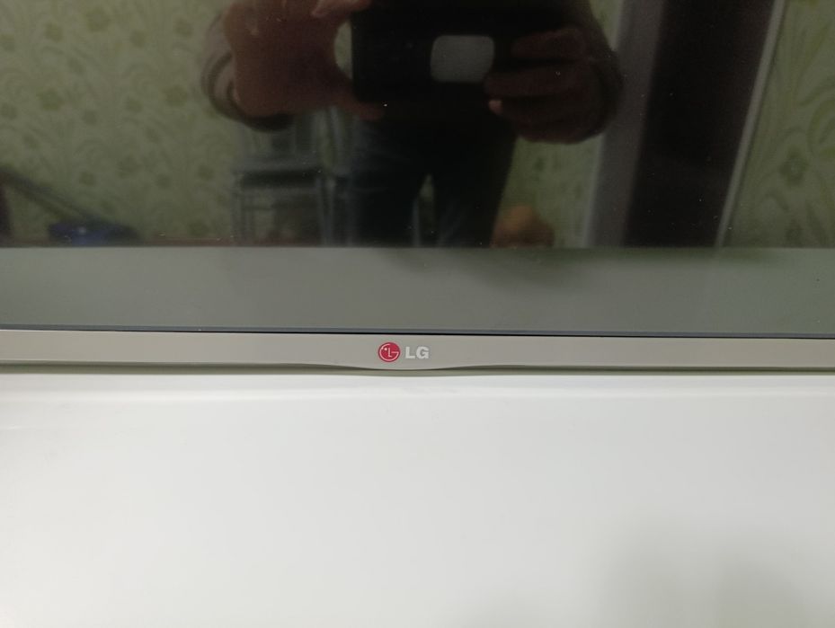 Продам телевизор смарт