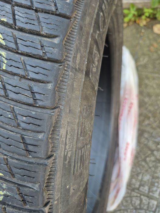 285 45 22 Michelin Pilot Alpin 5 SUV, DOT 3822, 4500km