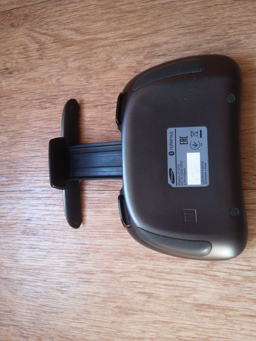 геймпад Samsung EI-GP20