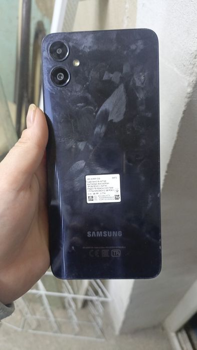 Продам телефон хороший