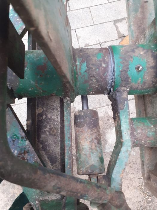 Plug 3 brazde reversibil automat Gassner