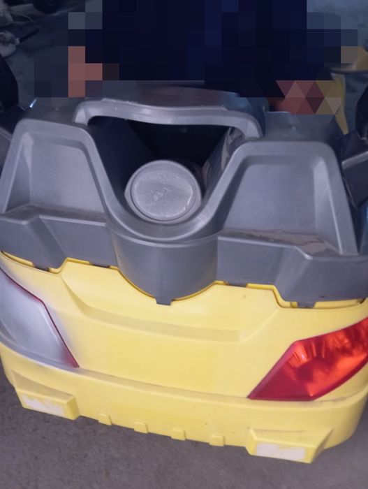 Продаётся детская машинка