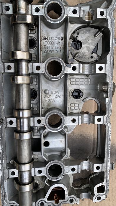 Ax cu came ,capac ,tacheții+culbutori